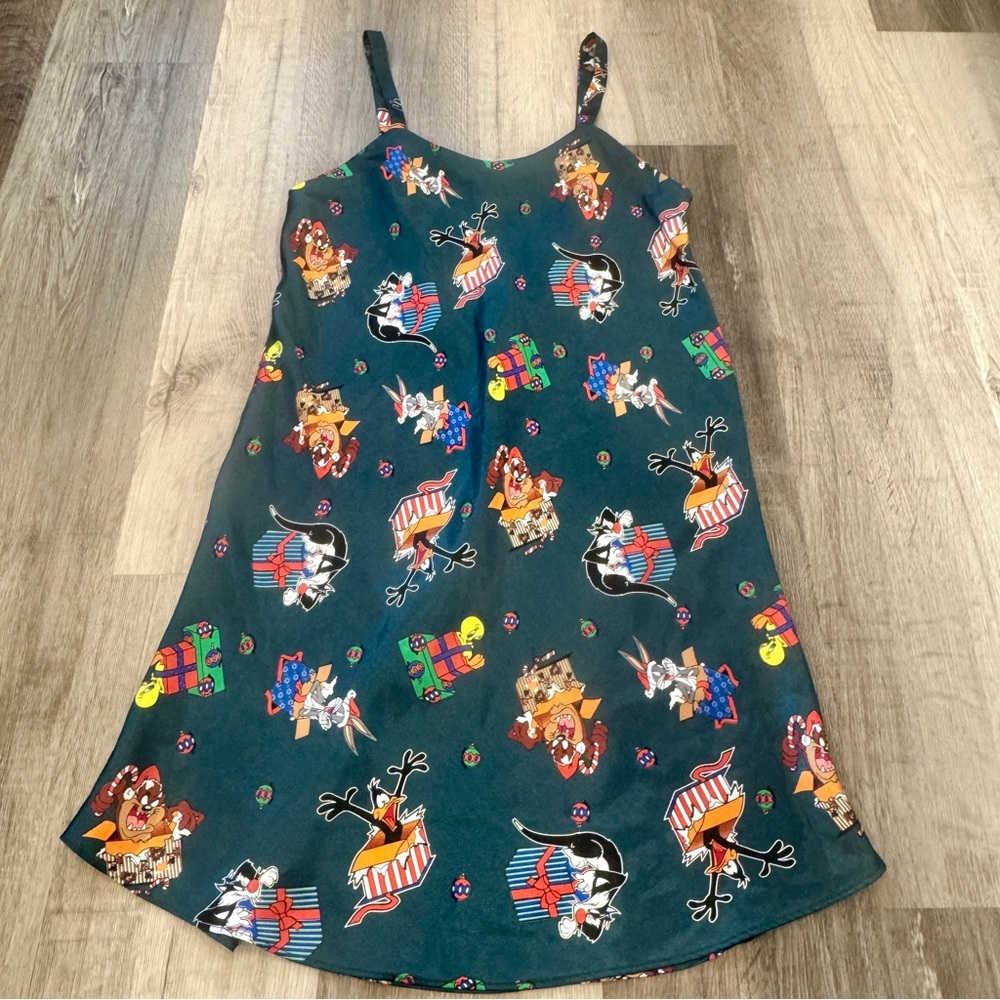 CHRISTMAS LOONEY TUNES Slip Nightgown Adult Ladies Small Bugs Daffy & Friends